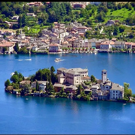 La Ca' Tra I Laghi Apartament *