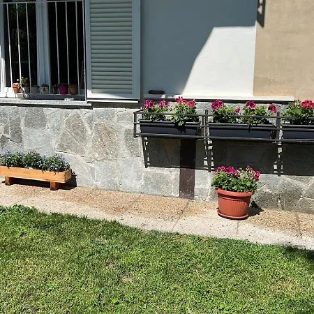 Apartament La Ca' Tra I Laghi Colazza